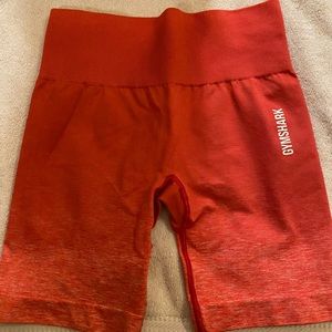 GYMSHARK Athletic Shorts Ribbed High Waisted orange/red size small EUC
